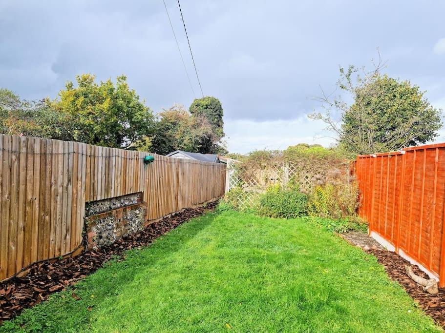 Gorgeous 2 Bedroom Kintbury Cottage Luaran gambar